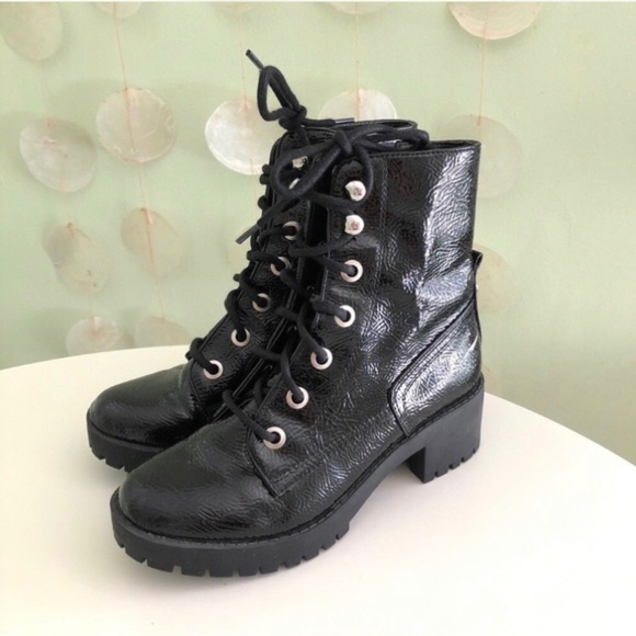Steve Madden Patent Leather Chunky Platform Combat Moto Boots - Picture 2 of 12
